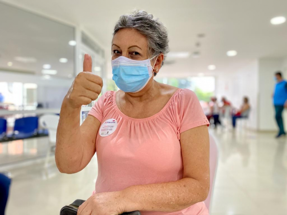Metrosalud identifica la población sin aseguramiento en salud de Medellín para priorizar su vacunación contra el covid-19