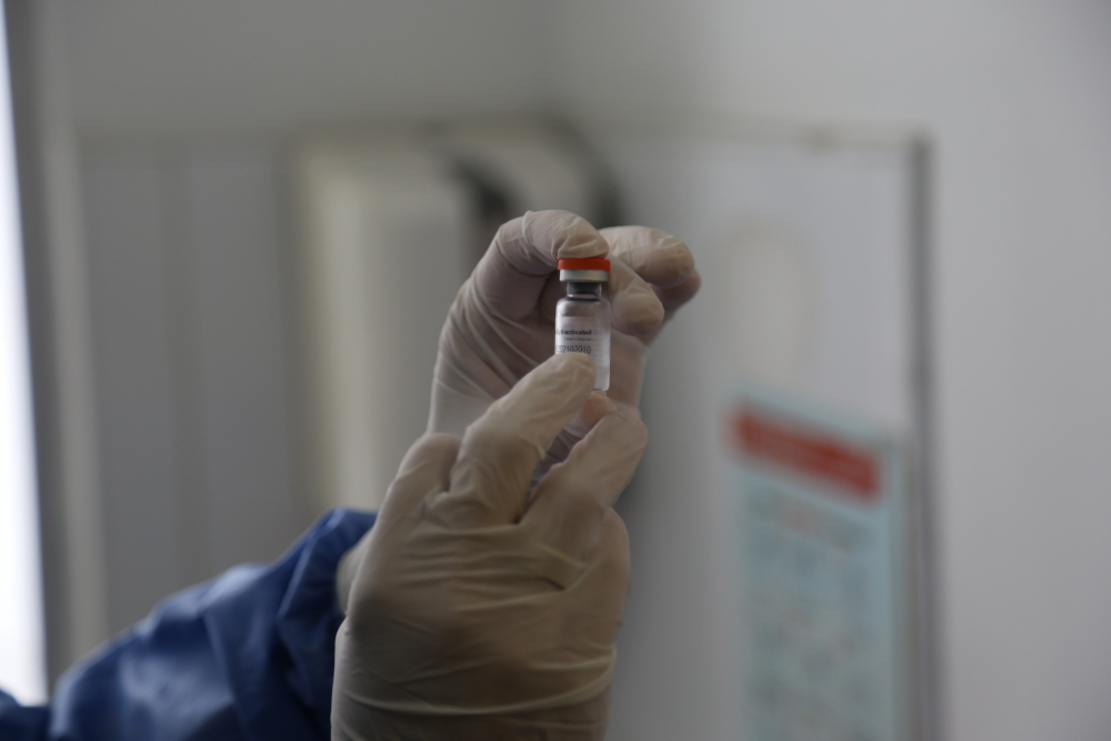El 55% de las mujeres gestantes y lactantes de Medellín se han vacunado contra la covid-19